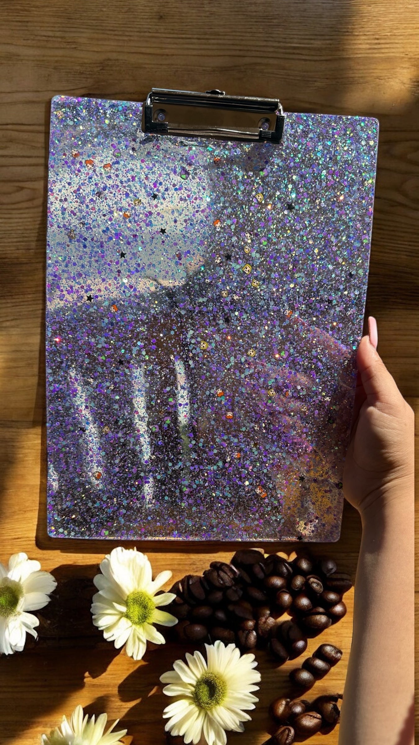 Glitter resin clipboard